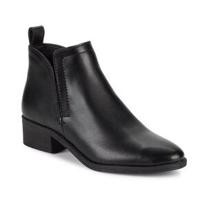 Dolce Vita Black Leather Ankle Booties